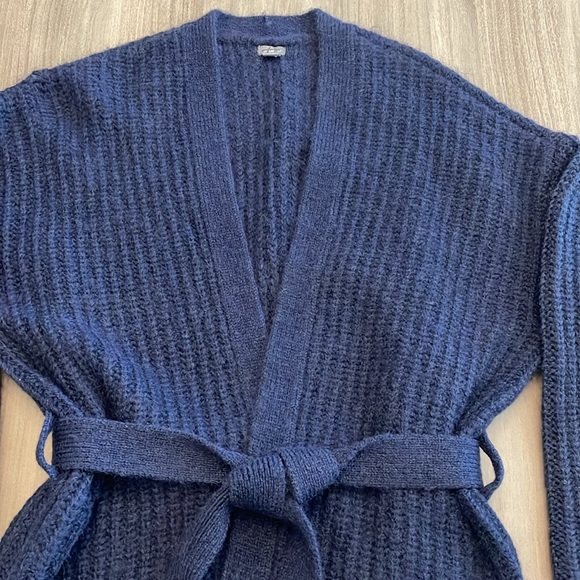 Aerie Navy Blue Wool Fuzzy Ribbed Sweater Tie Cardigan Long Sleeve NWOT - Picture 3 of 13